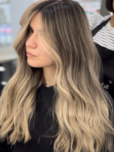 Balayage gallery image 18